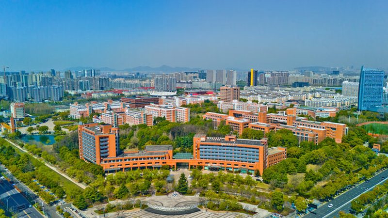 电子组装加工资质要求：企业合规之路的关键**